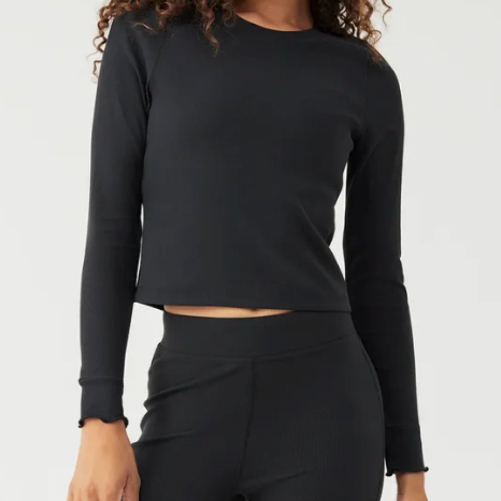 Outdoor Voices Superform Longsleeve Black Size Medium